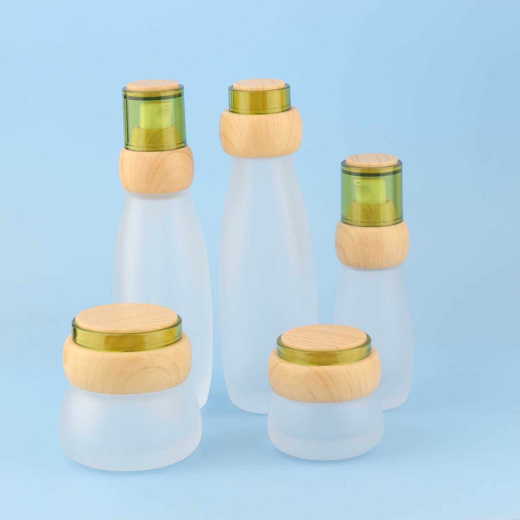 Body Lotion Bottle cosmetic Glass bottles set with Pump and jar