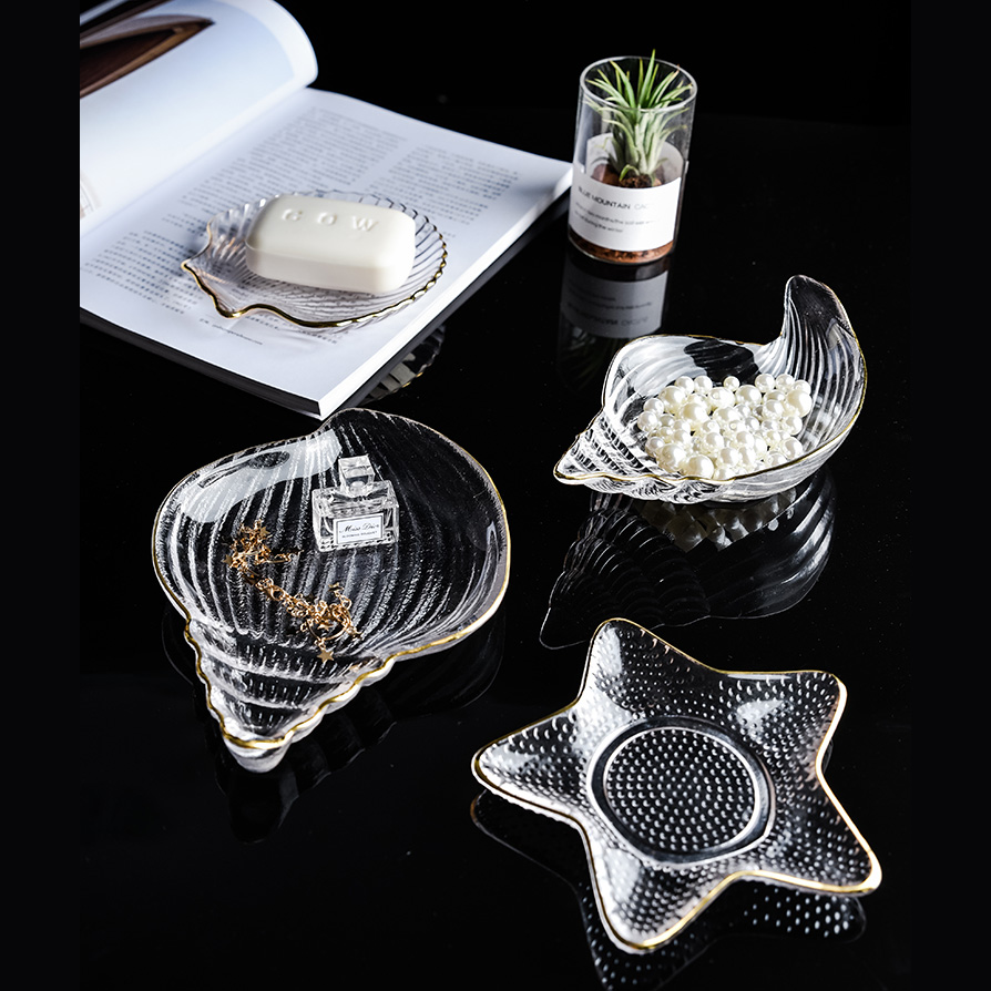 Amazon hot crystal ocean series lead free conch shape with gold rim and shell glass plate