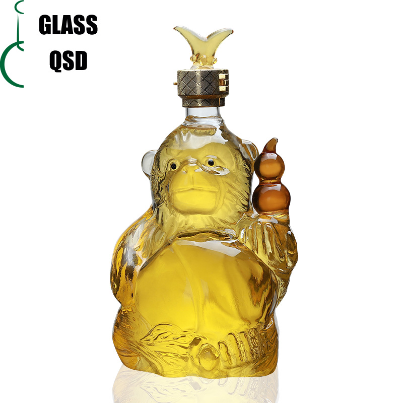 Glass Whiskey Alcohol Glass Bottle Wine Decanter 500ml Handmade Borosilicate Antique Monkey Shaped
